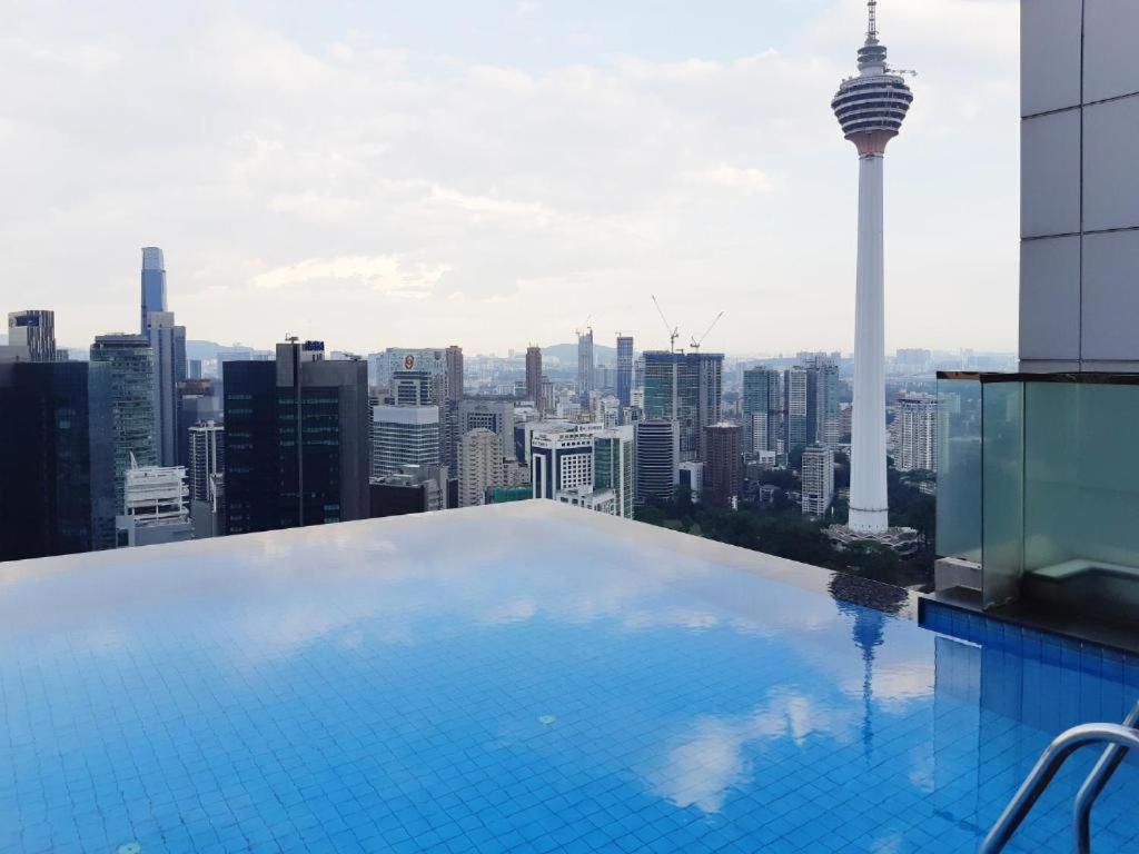 Serviced Suites At Platinum Klcc Kuala Lumpur Exterior photo